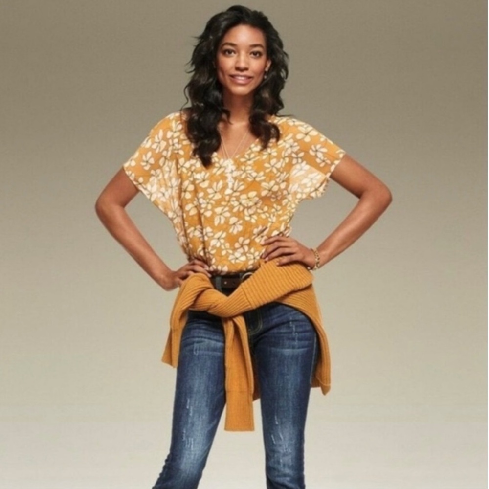 CABI Thrive Top Butterscotch Yellow w/ White Floral Print Double Layer US Sz L